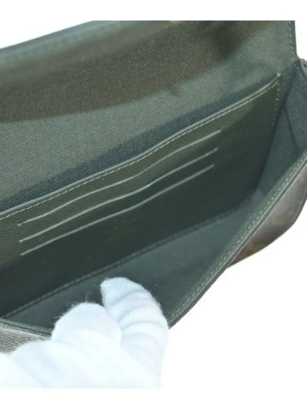 Louis Vuitton Shoulder Bag